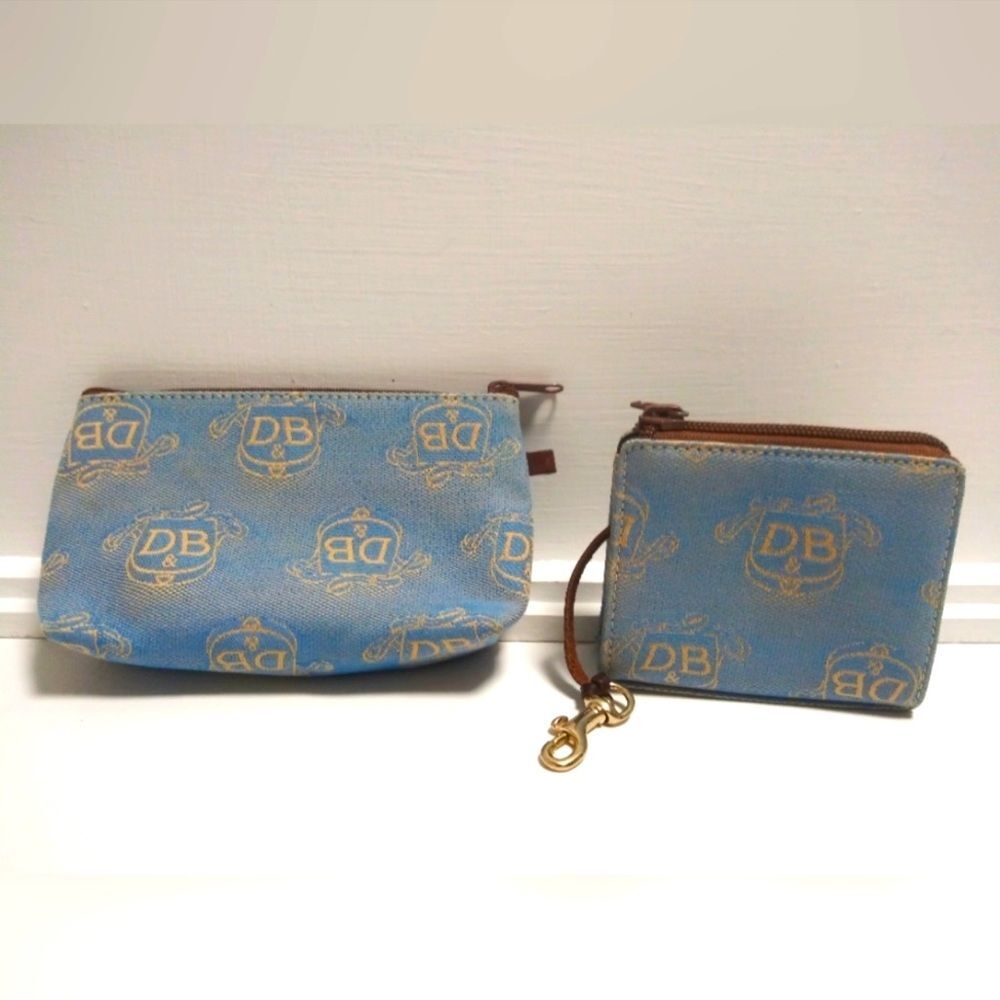 Dooney & Bourke Denim Blue and Gold Zip ID Clutch & Wristlet Set canvas boho